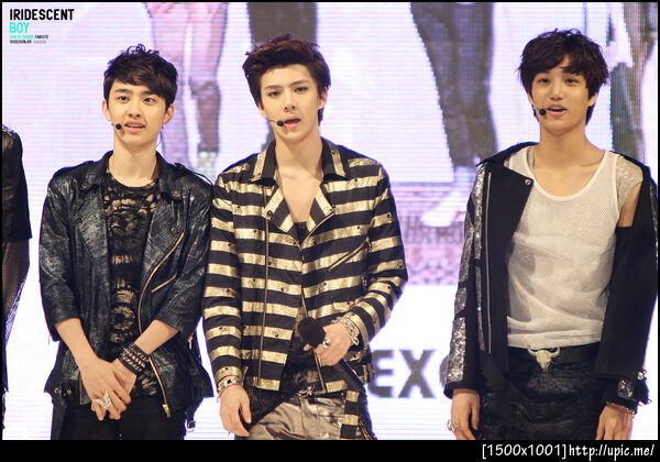 [Pic] 120506 D.O Kai and Sehun @ Guri Hangang Canola Festival [IRIDESCENT BOY] 3P