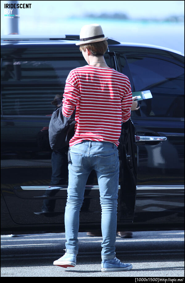 [Pic] 120702 Sehun @ Incheon Airport (go to China) [IRIDESCENT BOY] 6P