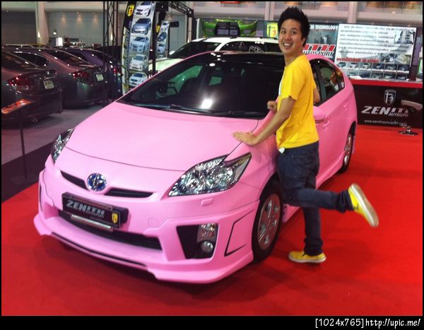 น่าจะเอารถตัวเองไป wrap สีนี้ อิๆ