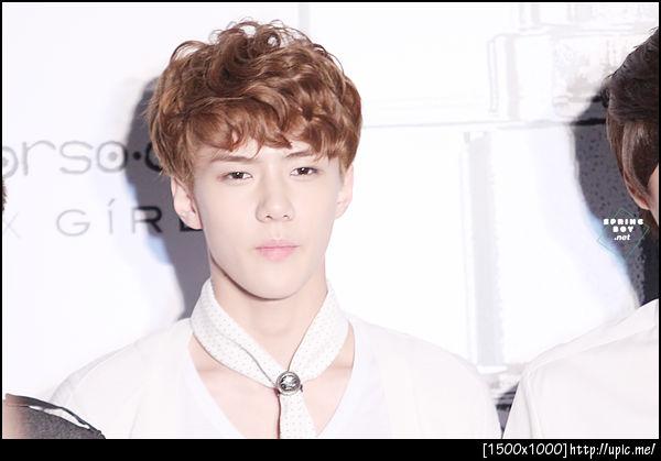 [Pic] 120607 Sehun @ Girl Perfume Launching Party [SPRING BOY] 2P