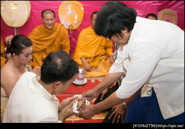 ถ่าย VDO งานสัมมนา ถ่ายวีดีโองานสัมมนา กทม. ต่างจังหวัด  บริการ ถ่ายวีดีโอ ถ่ายภาพนิ่ง โปรเจคเตอร์ จอโปรเจคเตอร์ขนาด 150นิ้ว - 200 นิ้ว ฉายหลัง ทีวีแอลอีดี OB สวิชเชอร์ บริการความทรงจำแบบครบวงจร โทร 085-0853236 ธนกานต์