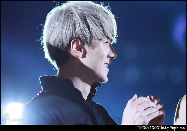 [Pic] 130115 Sehun at Golden Disk Award [SEHUNA] (Part 2) 10P