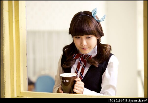 อยากจะช่วยเช็ดปากน้อง... ด้วยปากพี่ แอร๊ยยยย =w=