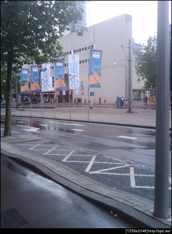 prologue #tdf. off to watch the rest on tv