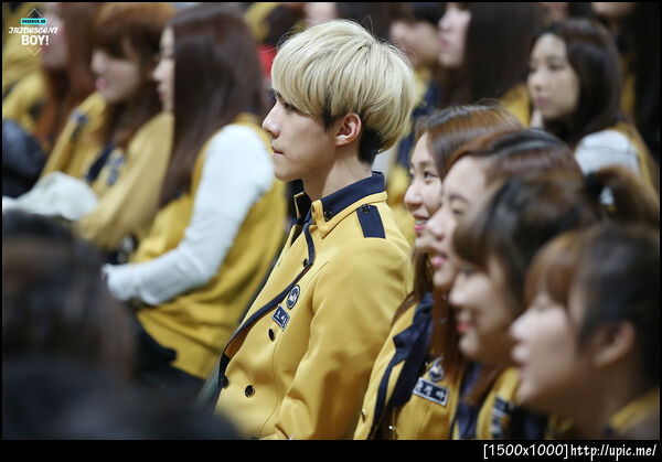 [Pic] 130207 Sehun - SOPA Graduation [IRIDESCENT BOY] 32P