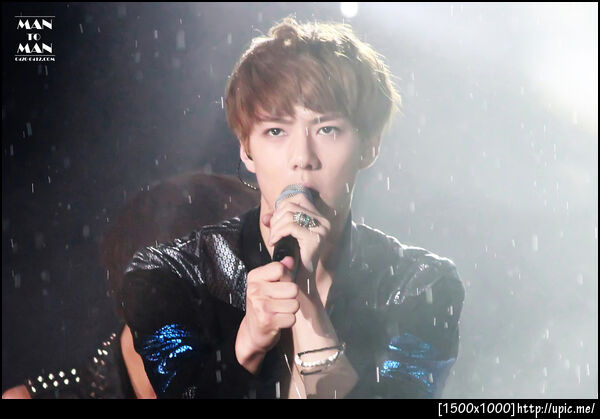 [Pic] 120814 Sehun @ Welcome back concert [Man to Man] 5P