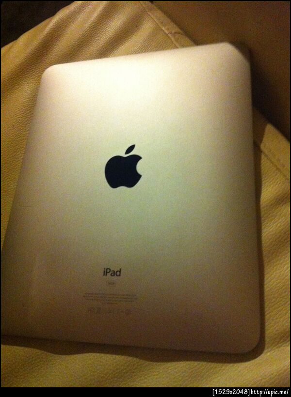 @YaKiZoBa ถ้ามันเรียกว่า ipad อ่ะนะ….