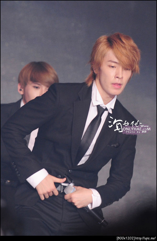 (SJ)Pic 110429 Donghae @ Bitec PDShow