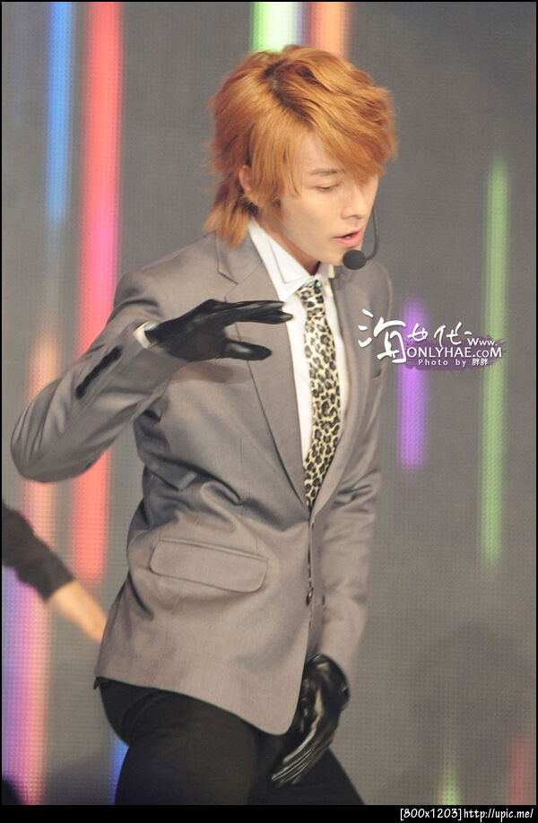 (SJ)Pic 110429 Donghae @ Bitec PDShow 