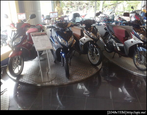 มารับแฟนใหม่กลับบ้าน