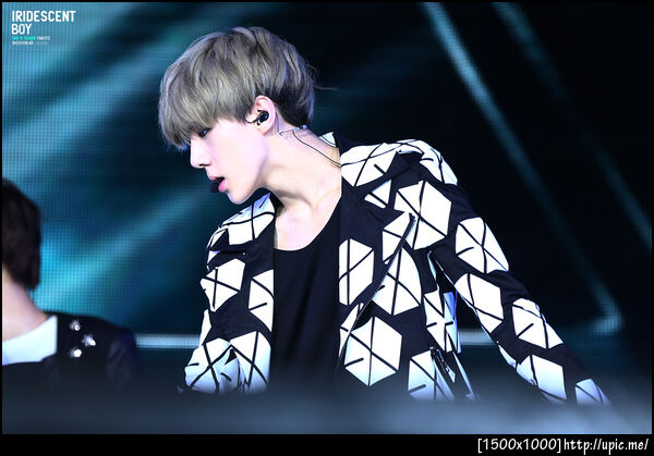 [Pic] 121123 Sehun @ SMT in singapore [IRIDESCENT BOY] 7P