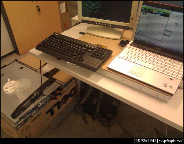 มี r310 รองใต้ notebook ช่วยกระตุ้นสมองด้วยไฟอ่อนๆ ช็อตทุกห้านาที