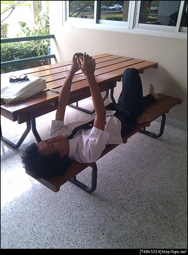 เหอๆ @icez นอนตายไปแล้ว