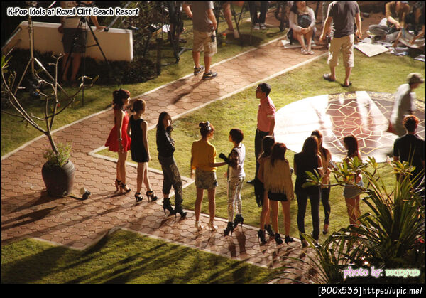 Krystal หันมามอง(อีกแล้ว)