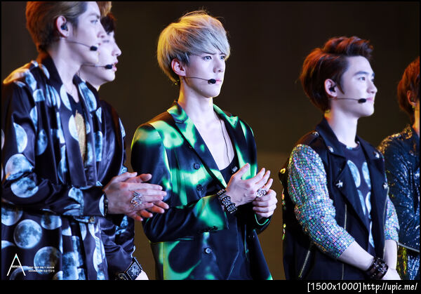 [Pic] 130115 Sehun at Golden Disk Award [SEHUNA] 21P