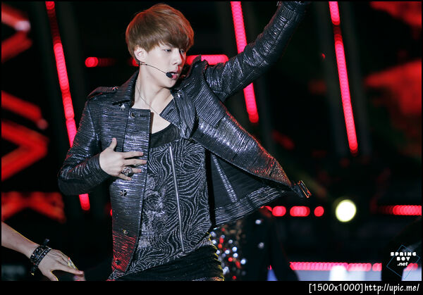 [Pic] 120627 Sehun @ Beautiful Concert [SPRING BOY] 7P