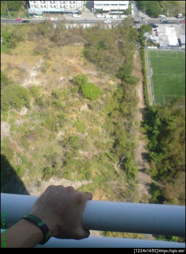 Don't look da da da down.. the mountain..