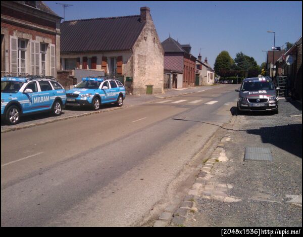 milram also believe in the coffee station here in Sans-Richaumont. #tdf