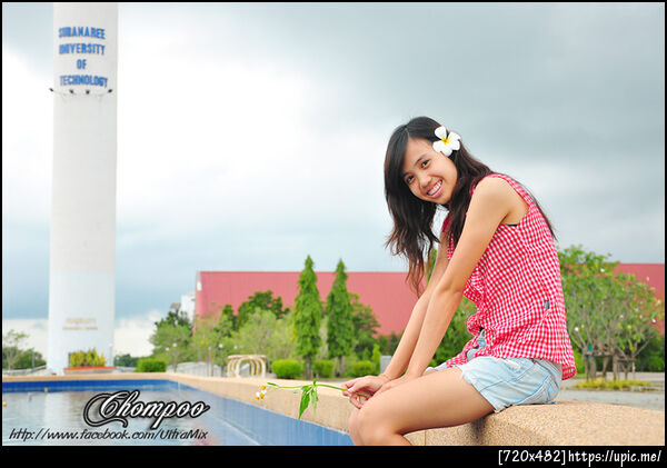 ถ่ายภาพน้องสาว ,, >,<