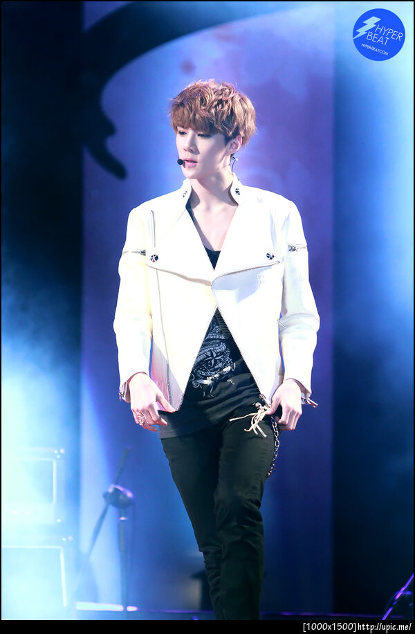[Pic] 121012 Sehun @ Cheorwon Taebong Concert [HYPER BEAT] 47P