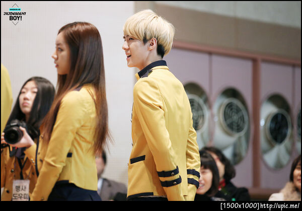 [Pic] 130207 Sehun - SOPA Graduation [IRIDESCENT BOY] 32P
