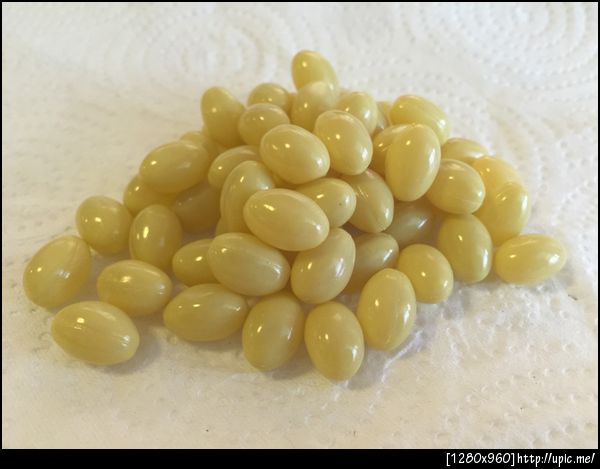 กลูต้ารุกฆาตนมผึ้งเม็ดเล็ก  ผิวใสดูมีสุขภาพ