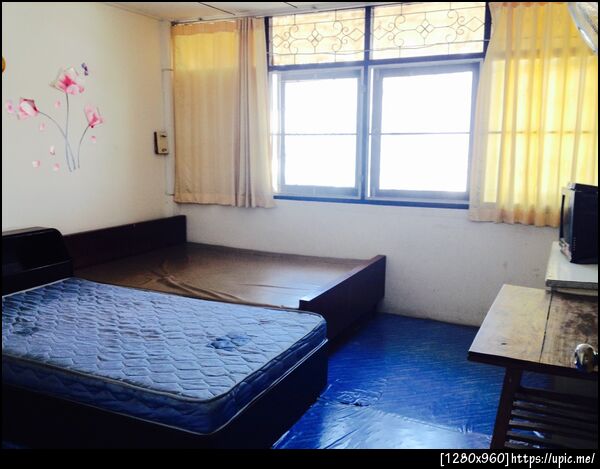 หอพักนิยมศิลป์ขอนแก่น หอหญิง 0815446181 ตั้งอยู่กลางใจเมือง ใกล้ที่เรียนพิเศษ เหมาะกับนักเรียนนักศึกษาคนทำงาน สะดวก ปลอดภัยราคาประหยัด