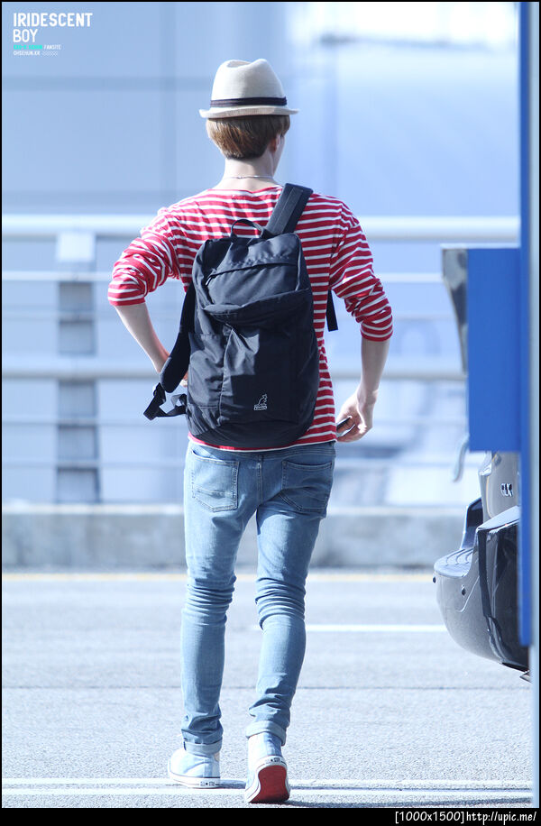 [Pic] 120702 Sehun @ Incheon Airport (go to China) [IRIDESCENT BOY] 6P