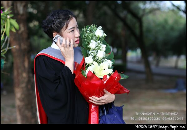 รับถ่ายภาพ รับปริญญา มศว นครนายก 085-0853236