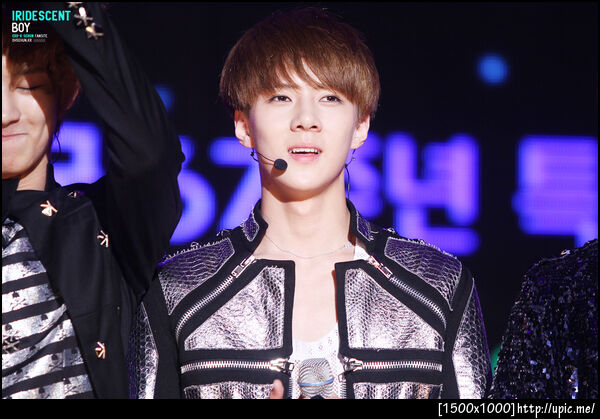 [Pic] 120613 Sehun @ Cheongju KBS Happy concert [IRIDESCENT BOY] 11P