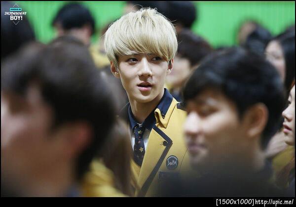 [Pic] 130207 Sehun - SOPA Graduation [IRIDESCENT BOY] 32P