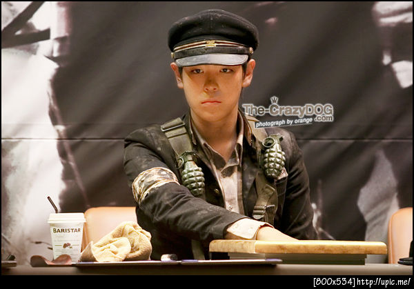 เด็กที่ไหนฟระเนี่ย หน้าเด็กมาาาาากกกกก