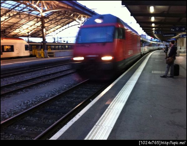 ขึ้นรถไฟแต่เช้า มุ่งหน้า Lugano