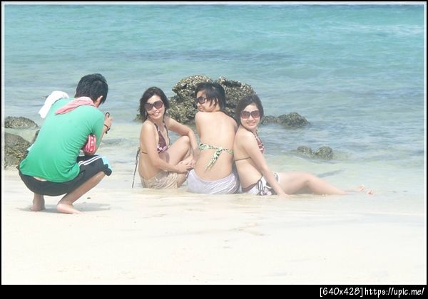 ชุดเดิม จากมุมเถิบมาอีกนิดล่ะกัน เพราะไม่ได้ถือกล้องเองเลยไม่ได้มีรูปสาวมากเท่าไหร่