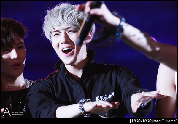 [Pic] 130115 Sehun at Golden Disk Award [SEHUNA] (Part 2) 10P