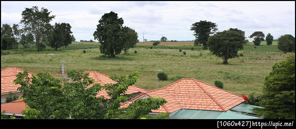 หลังบ้าน ,, วันนี้ ฟ้ายังคงสดใสดี ^^