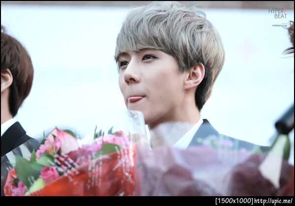 [Pic] 121202 Sehun at Red Cross Youth [Hyper Beat] 45P