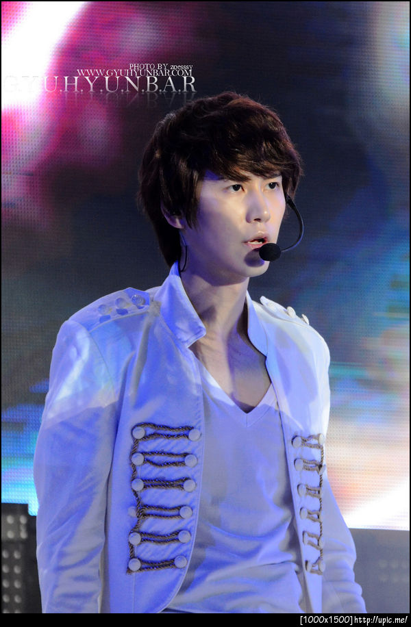  110507 Kyuhyun  SSlll in Vietnam cr:gyuhyunbar