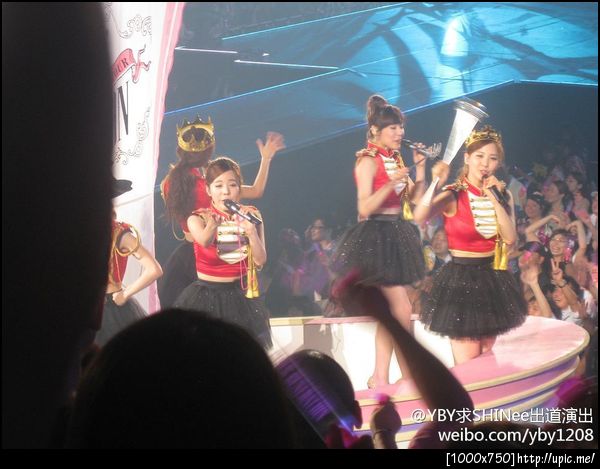 ซัน ซอ ฟานี่ Cr : YBY求SHINee出道演出