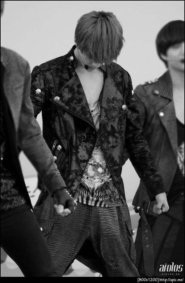 121007 Sehun @ 구리 코스모스축제 [AIOLOS] 21P