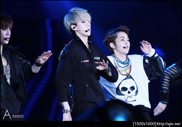 [Pic] 130115 Sehun at Golden Disk Award [SEHUNA] 21P