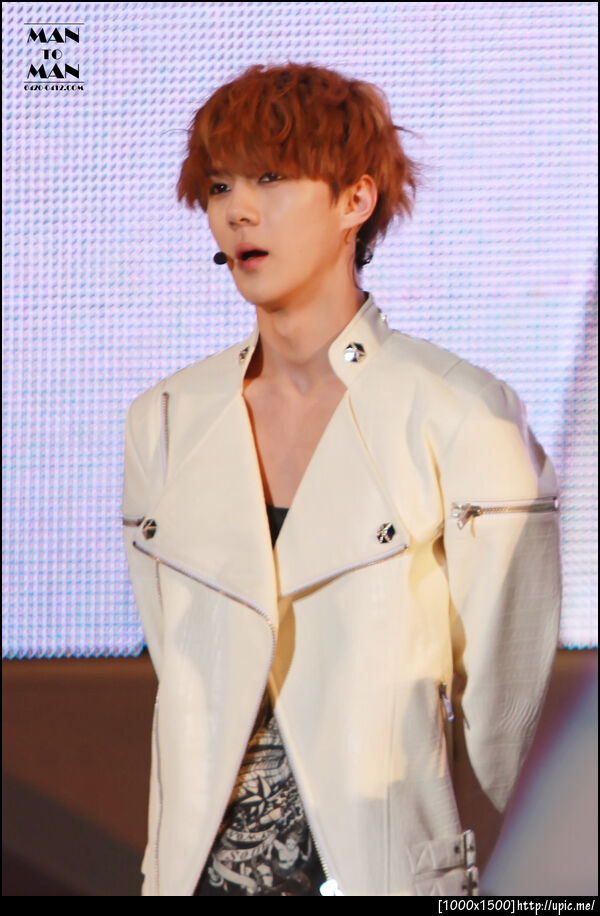 [Pic] 121020 Sehun - Kyungbok High School alumni [Man to Man] 5P  