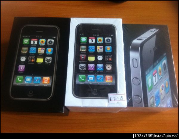 iPhone รวม 3 ยุค