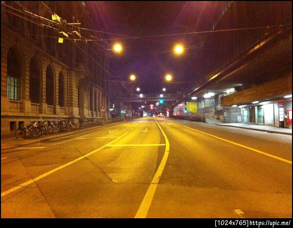 Bern เวลาตี 1 กว่า ร้างมาก