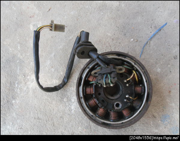 จานไฟแดช 700