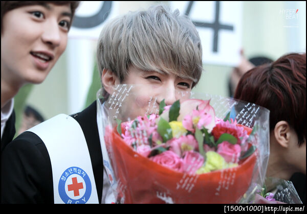 [Pic] 121202 Sehun at Red Cross Youth [Hyper Beat] 45P