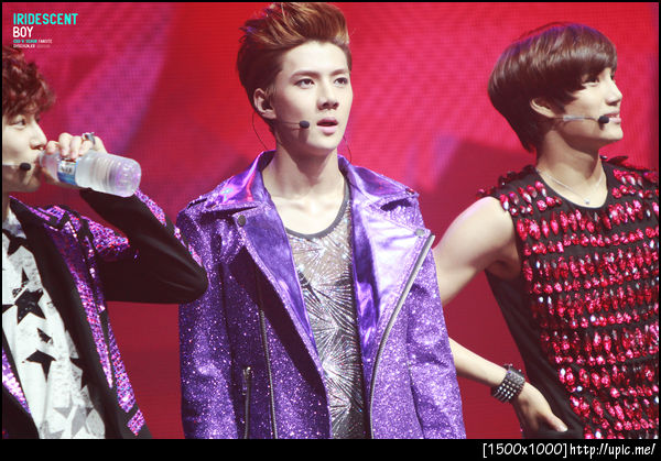 [Pic] 120623 Sehun @ MBC K-POP CONCERT in LONDON [IRIDESCENT BOY] 6P