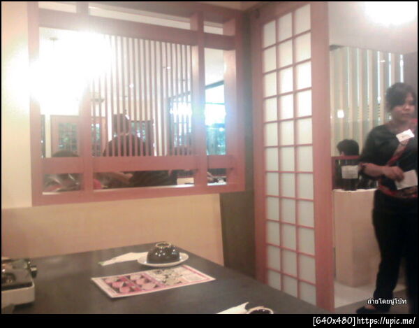 เข้ามาในร้านกันต่อเลยครับ