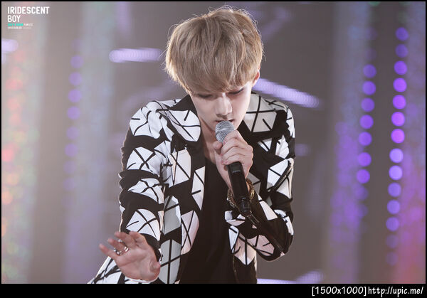 [Pic] 121101 Sehun @ SBS MTV THE SHOW [IRIDESCENT BOY] 14P