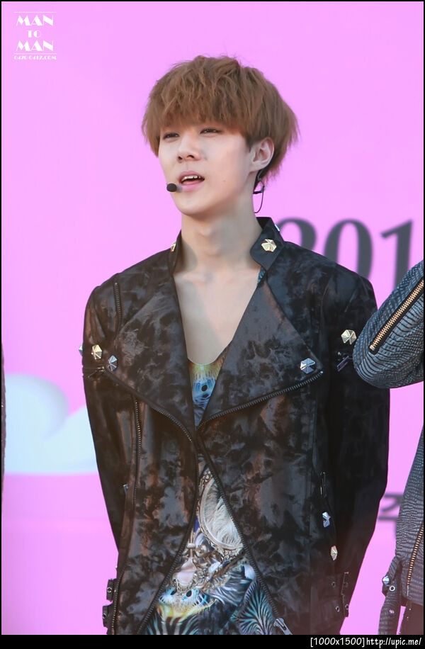 [Pic] 121007 Sehun - Nanum Grand Festival [Man to Man] 8P
